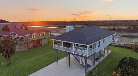 12902 John Reynolds Road Galveston TX 77554