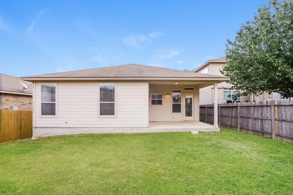 6119 Briscoe Leaf San Antonio TX 78253