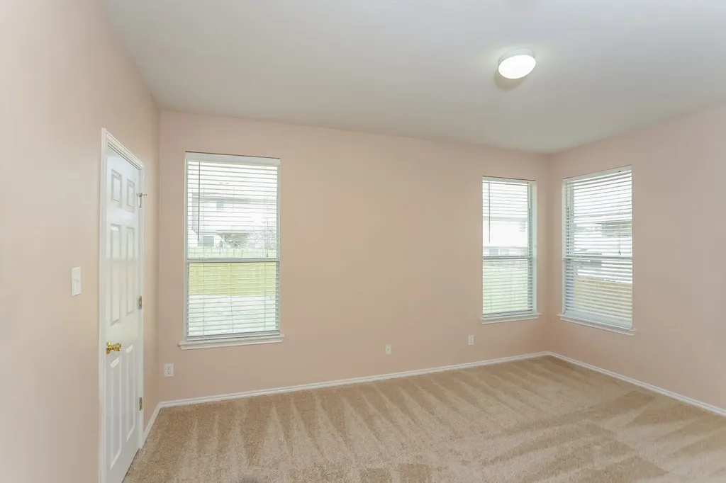 6119 Briscoe Leaf San Antonio TX 78253