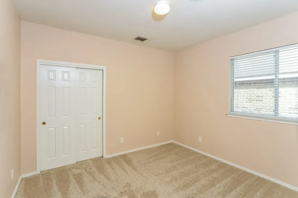6119 Briscoe Leaf San Antonio TX 78253