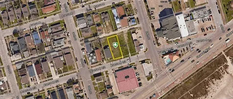 2912 & 2914 Avenue R 1/2 Galveston TX 77550
