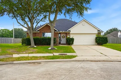 607 29th Avenue N Texas City TX 77590