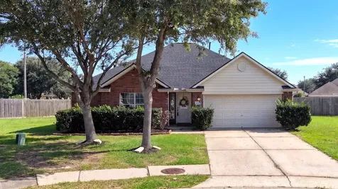 607 29th Avenue N Texas City TX 77590