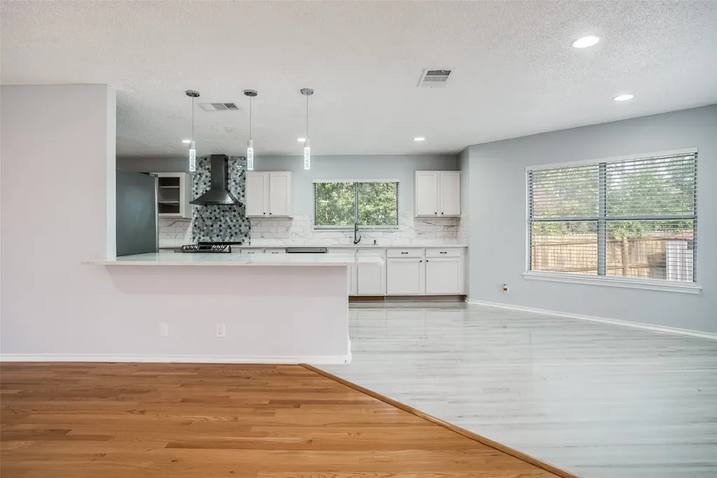 14007 Cougar Rock Drive San Antonio TX 78230
