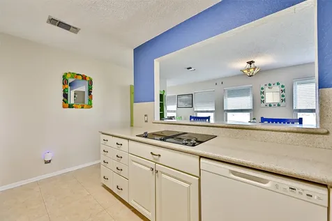 8111 Broadway Street 5 Galveston TX 77554