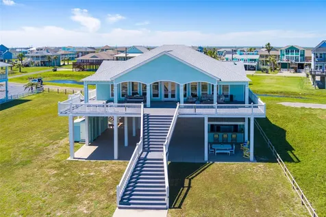 3244 Gulf Castle Drive Crystal Beach TX 77650