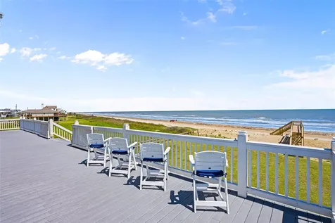 3244 Gulf Castle Drive Crystal Beach TX 77650