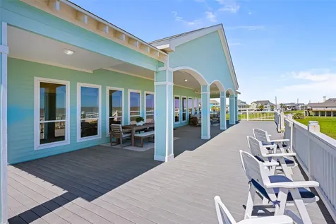 3244 Gulf Castle Drive Crystal Beach TX 77650