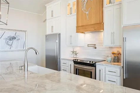 3244 Gulf Castle Drive Crystal Beach TX 77650