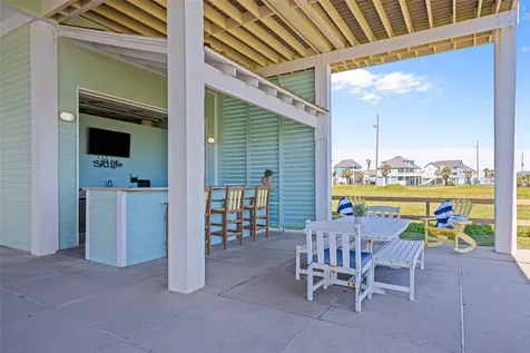 3244 Gulf Castle Drive Crystal Beach TX 77650