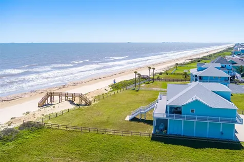 3244 Gulf Castle Drive Crystal Beach TX 77650
