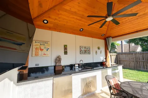 16039 Surrey Woods Drive Friendswood TX 77546