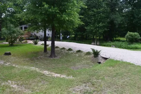 478 Center Drive Cleveland TX 77327