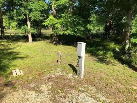 478 Center Drive Cleveland TX 77327