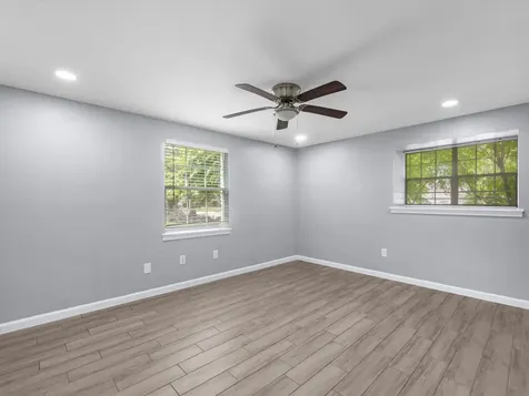 5747 Fontenelle Drive Houston TX 77035