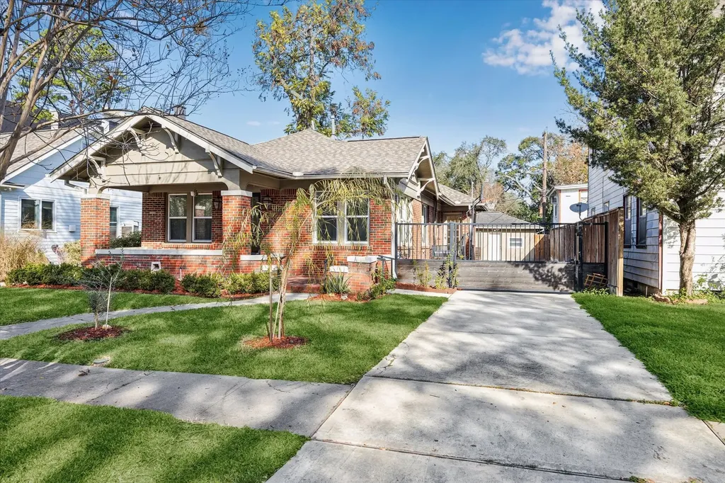 1624 Branard Street Houston TX 77006