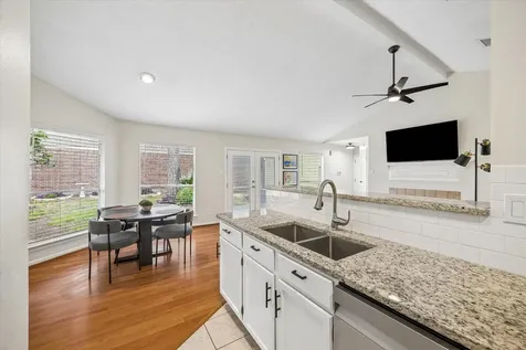 30 Camberwell Court The Woodlands TX 77380