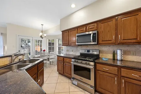 16002 Gladebrook Glen Lane Houston TX 77095