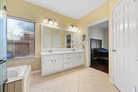 16002 Gladebrook Glen Lane Houston TX 77095