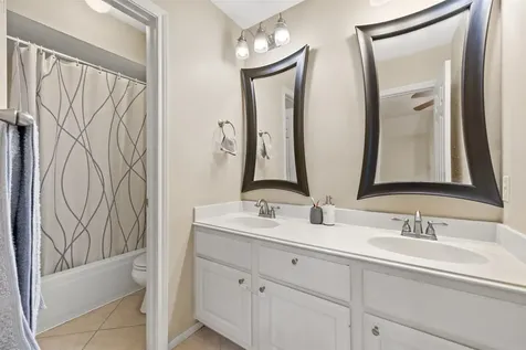 16002 Gladebrook Glen Lane Houston TX 77095