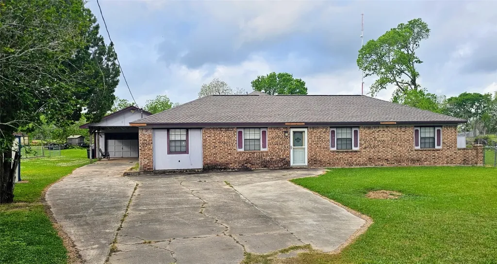 1131 County Road 515 Brazoria TX 77422