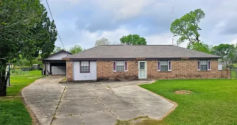 1131 County Road 515 Brazoria TX 77422