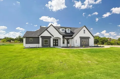 5009 Glenoaks Court Weatherford TX 76088