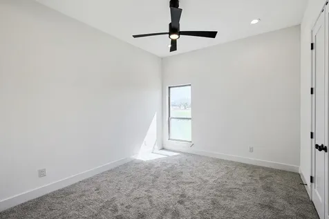 5009 Glenoaks Court Weatherford TX 76088