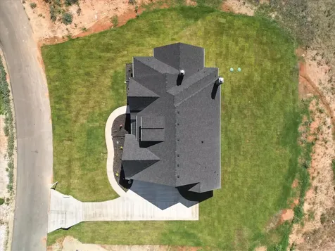 5009 Glenoaks Court Weatherford TX 76088