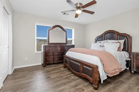 4704 Bella Court Alvin TX 77511