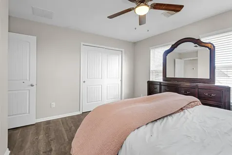4704 Bella Court Alvin TX 77511