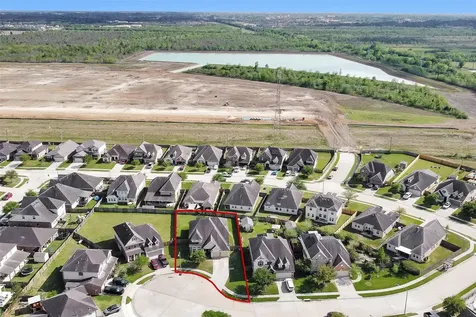 4704 Bella Court Alvin TX 77511
