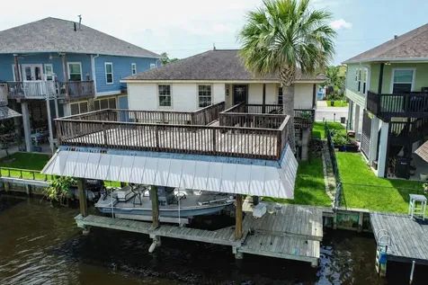 436 Pompano Street Bayou Vista TX 77563