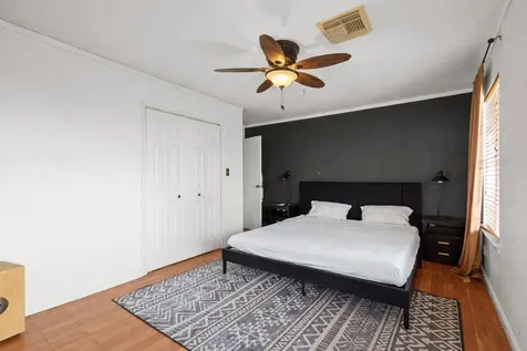 436 Pompano Street Bayou Vista TX 77563