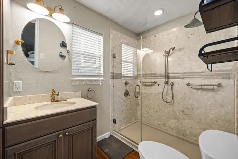 436 Pompano Street Bayou Vista TX 77563