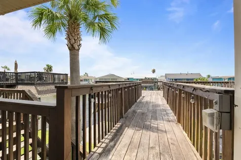 436 Pompano Street Bayou Vista TX 77563