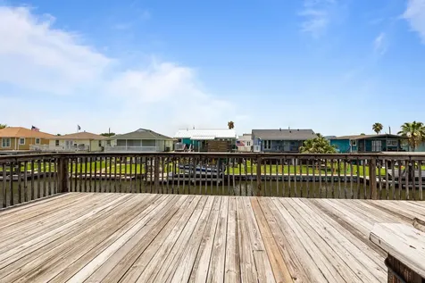 436 Pompano Street Bayou Vista TX 77563