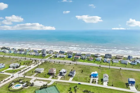 18423 Shaman Drive Galveston TX 77554