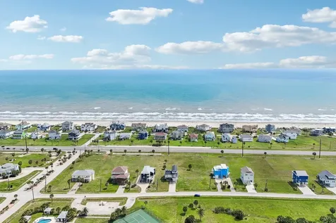 18423 Shaman Drive Galveston TX 77554