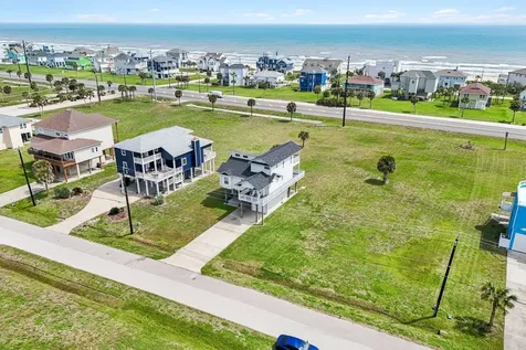 18423 Shaman Drive Galveston TX 77554