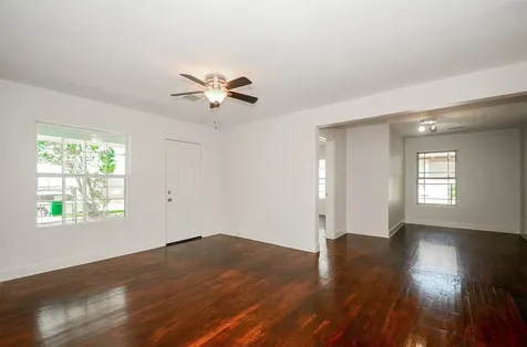 4337 Harby Street Houston TX 77023