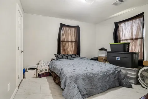 4421 Caplin Street Houston TX 77026