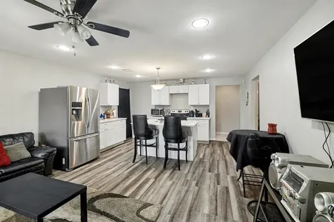 4421 Caplin Street Houston TX 77026