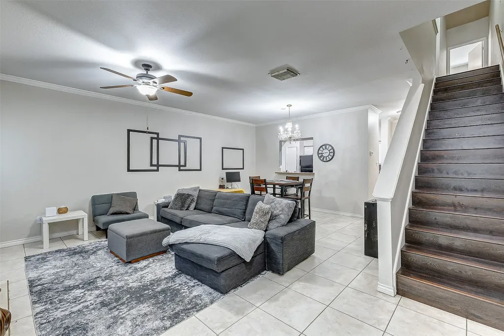17421 Red Oak Drive 7421 Houston TX 77090
