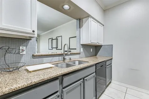 17421 Red Oak Drive 7421 Houston TX 77090