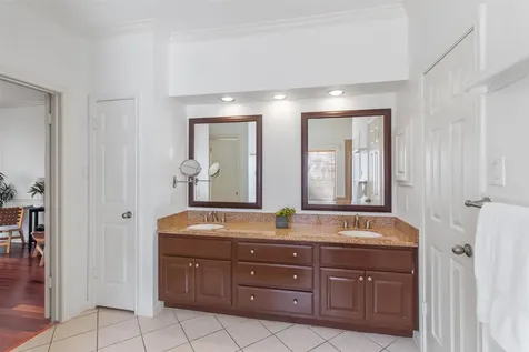 5127 Heathfield Court Houston TX 77084