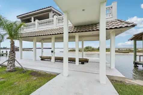 1809 Laguna Harbor Estate Boulevard Port Bolivar TX 77650