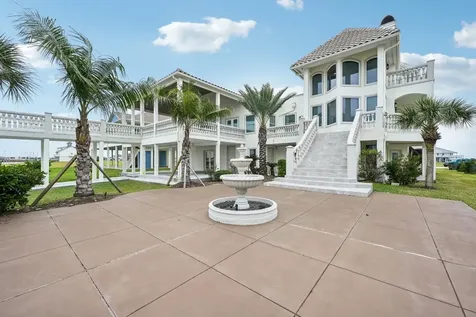 1809 Laguna Harbor Estate Boulevard Port Bolivar TX 77650