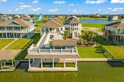 1809 Laguna Harbor Estate Boulevard Port Bolivar TX 77650