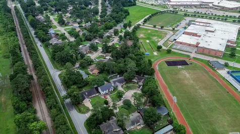 9903 Bromel Station Street Houston TX 77070